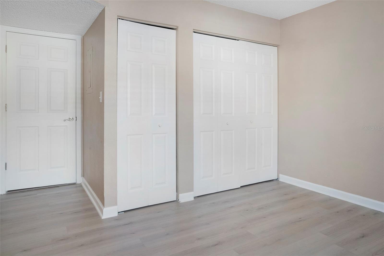 BELLA VISTA ON LAKE - Residential