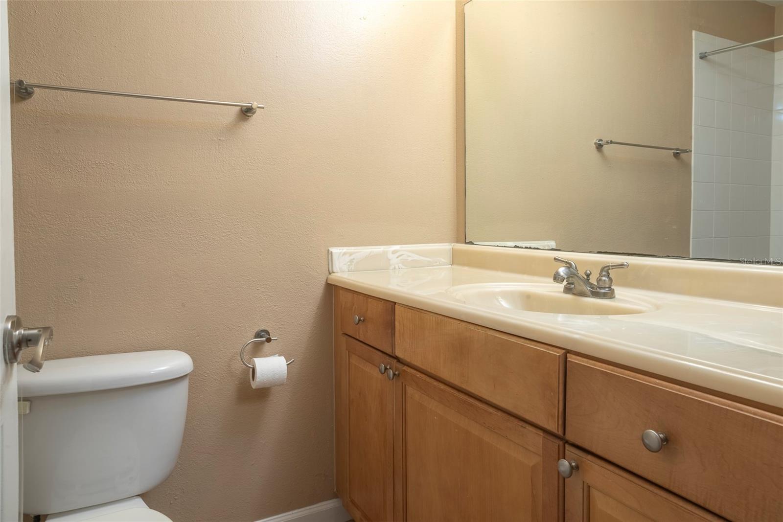 BELLA VISTA ON LAKE - Residential