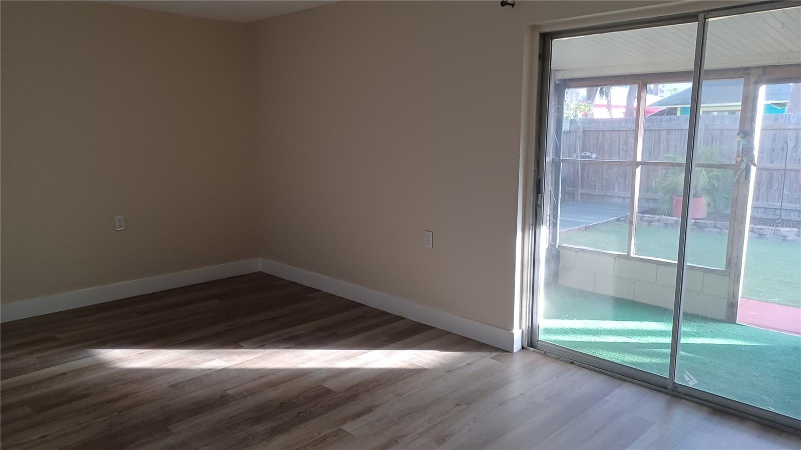 ST PETERSBURG BEACH REP - Residential Lease