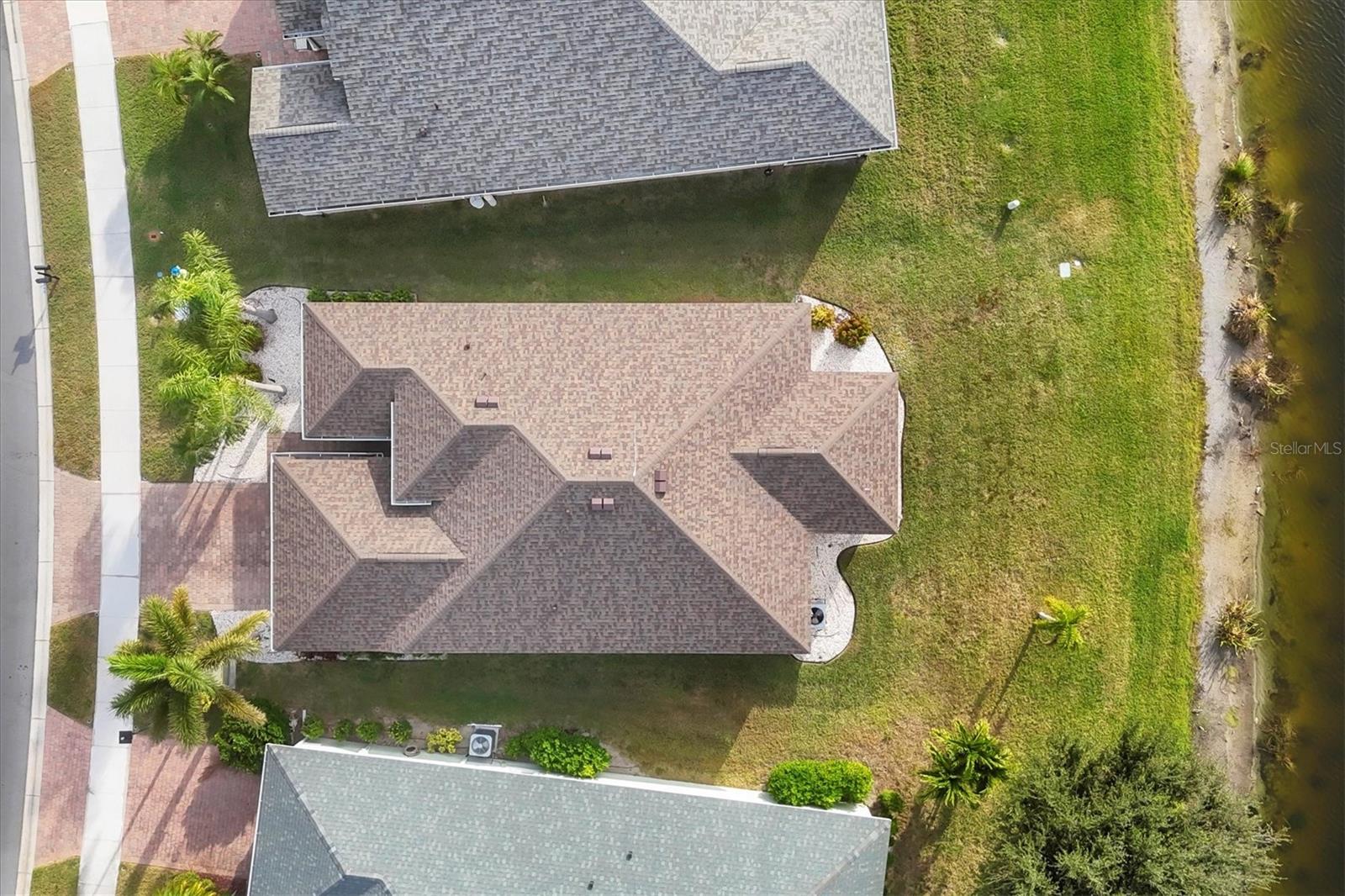 VENTURA VILLAGE - Residential