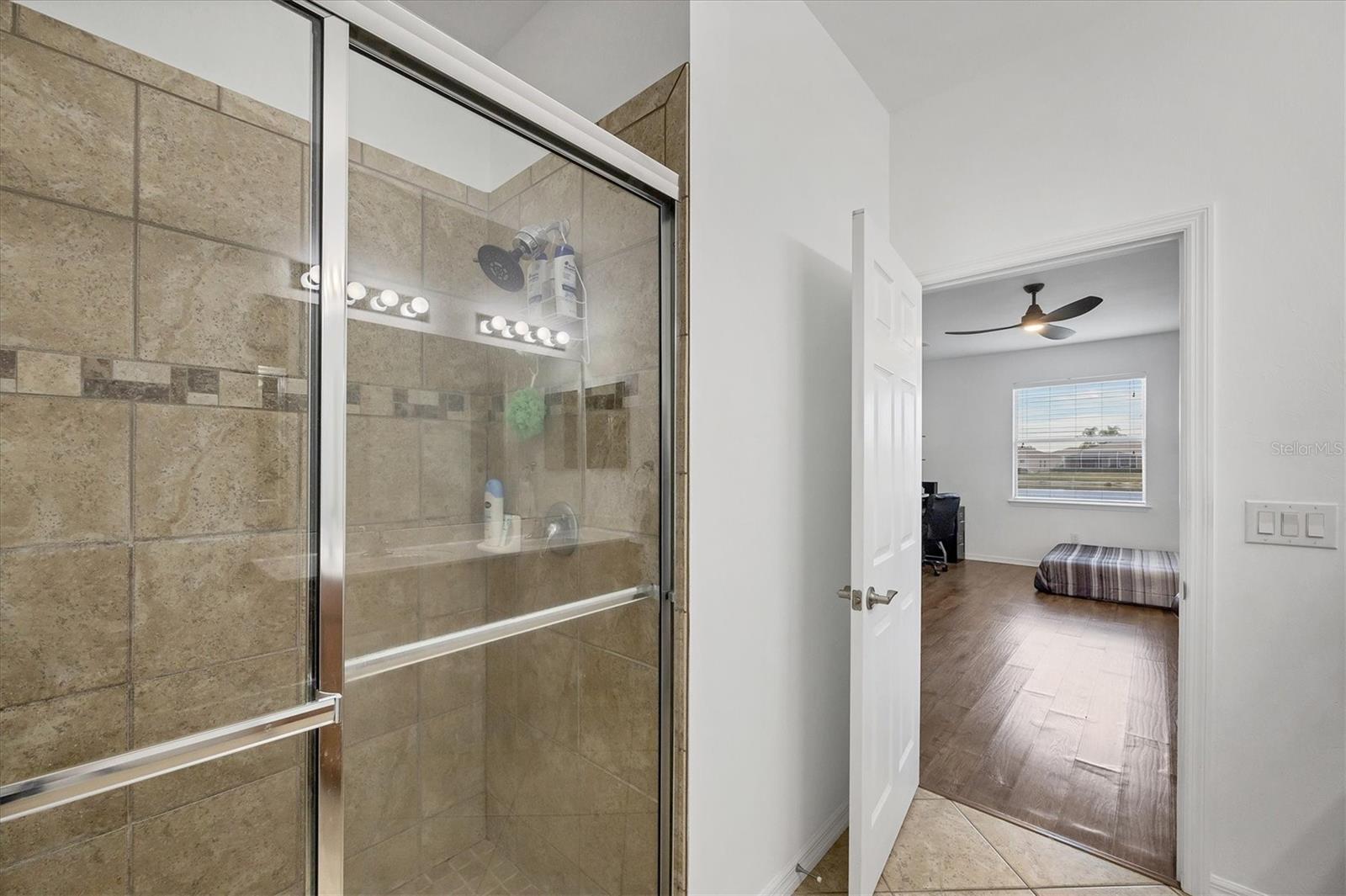 VENTURA VILLAGE - Residential