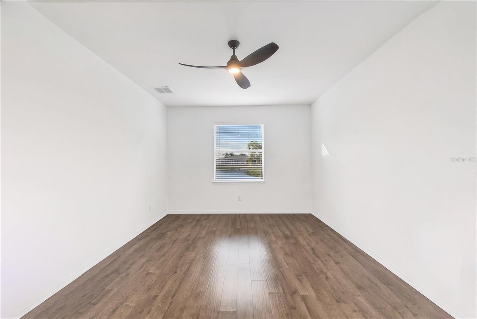 VENTURA VILLAGE - Residential