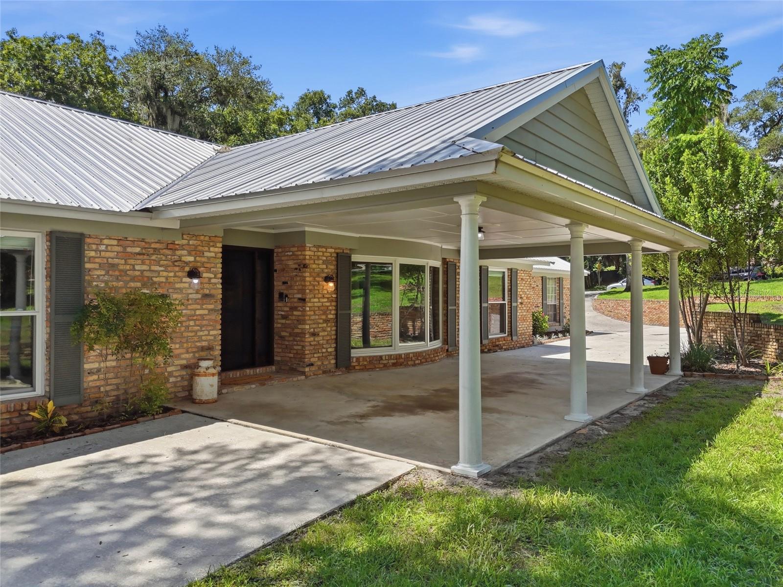 1150 MARKHAM WOODS ROAD