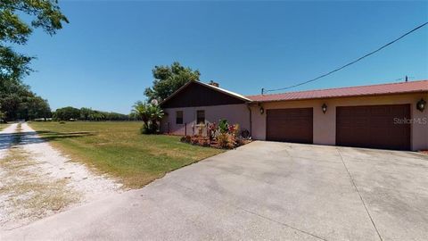 A home in WAUCHULA