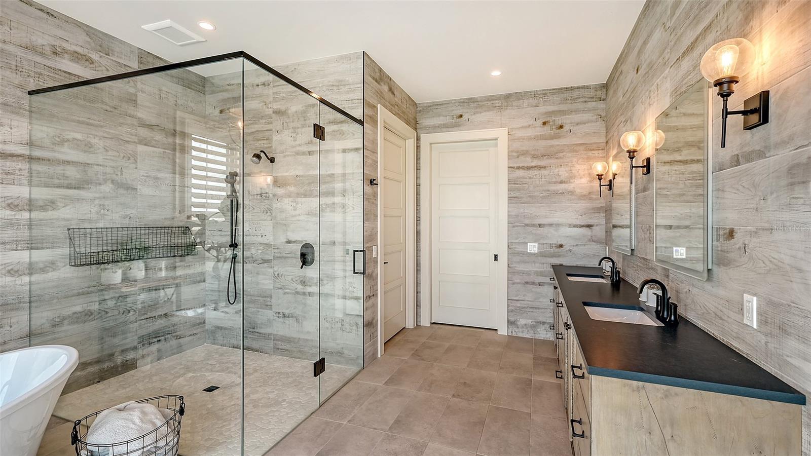 SAN REMO ESTATES - Residential