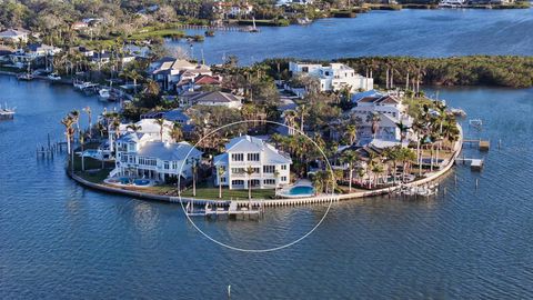 A home in SARASOTA