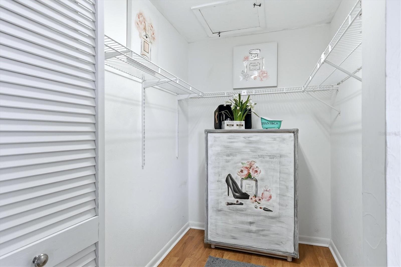 LEMON BAY BREEZES PH 01 - Residential