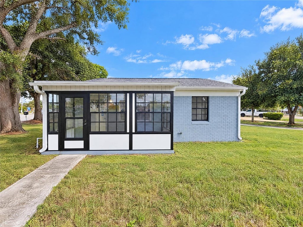 Photo of 4505 N Habana Avenue, Tampa, FL 33614 (MLS # O6451974)