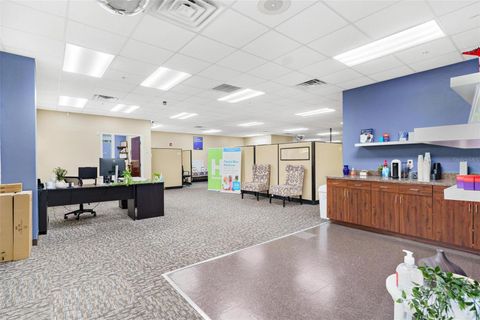 Tiny photo for 1904 Thomas Avenue #102, Leesburg, FL 34748 (MLS # G5108266)