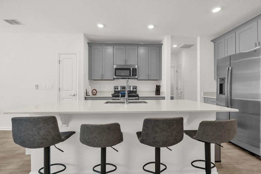 Photo of 555 Jett Lane, Davenport, FL 33837 (MLS # O6388608)