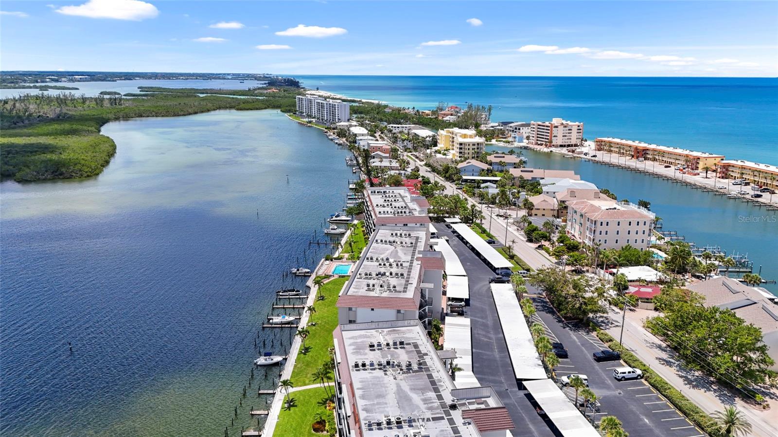 SUNRISE COVE SEC 3 - Residential
