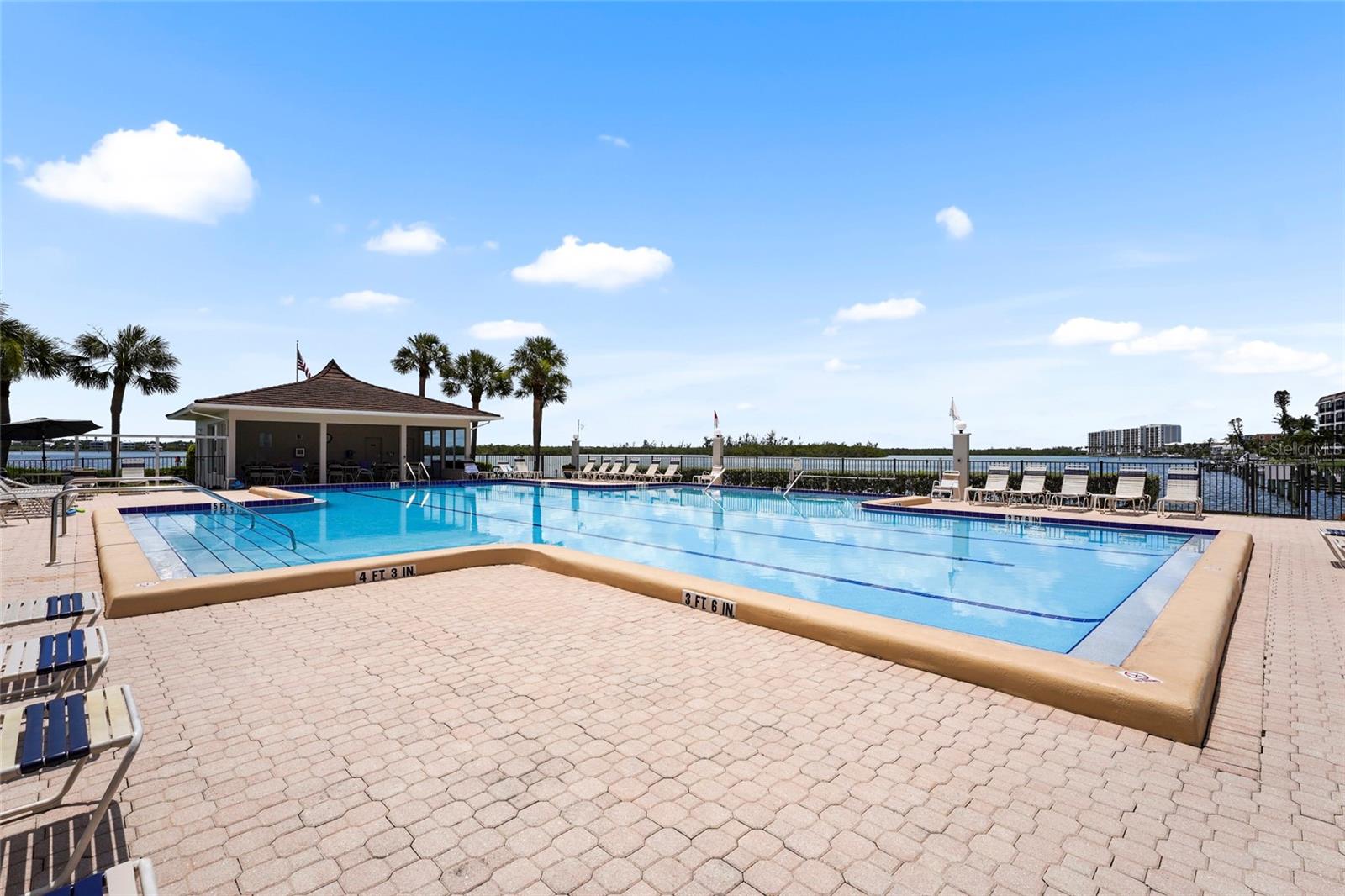 SUNRISE COVE SEC 3 - Residential