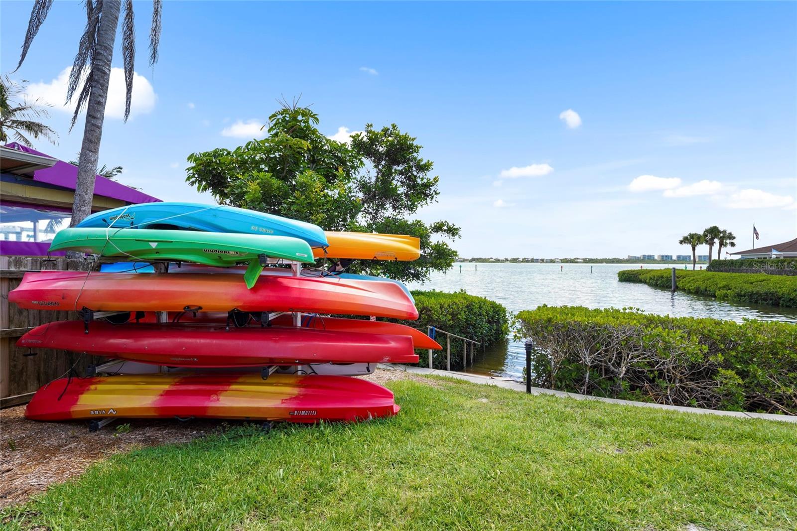 SUNRISE COVE SEC 3 - Residential