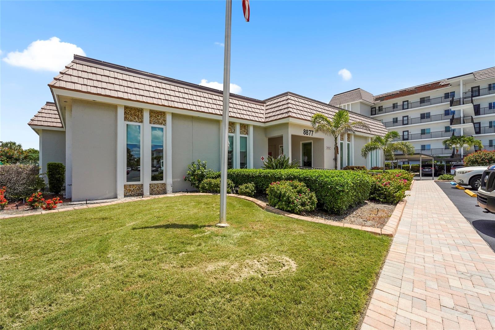 SUNRISE COVE SEC 3 - Residential