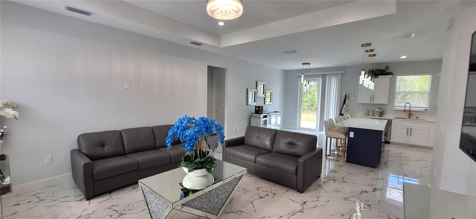 RIDGE MANOR ESTATE - Residential
