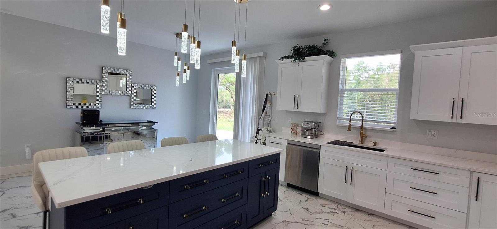 RIDGE MANOR ESTATE - Residential