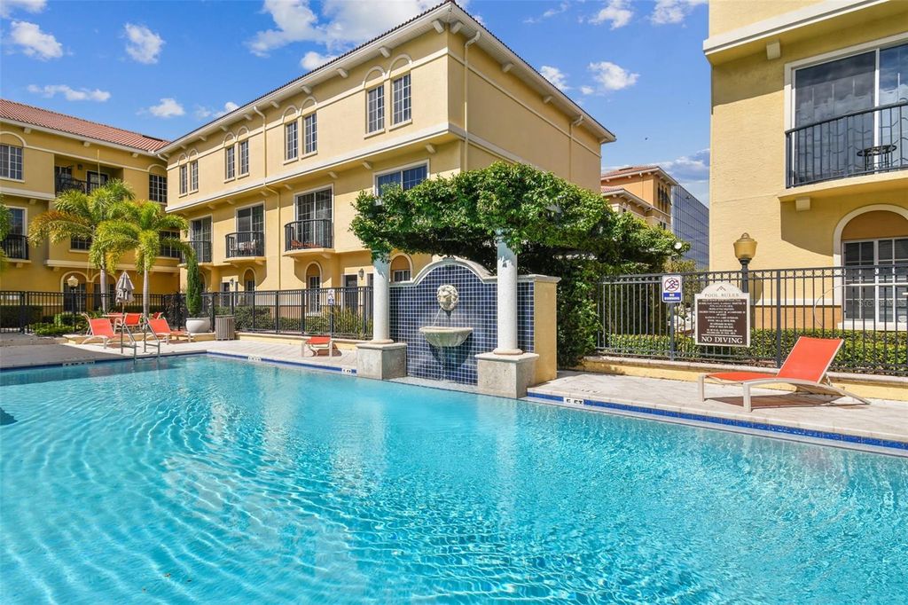 Photo of 143 Grand Beach Place #143, Tampa, FL 33609 (MLS # TB8436989)