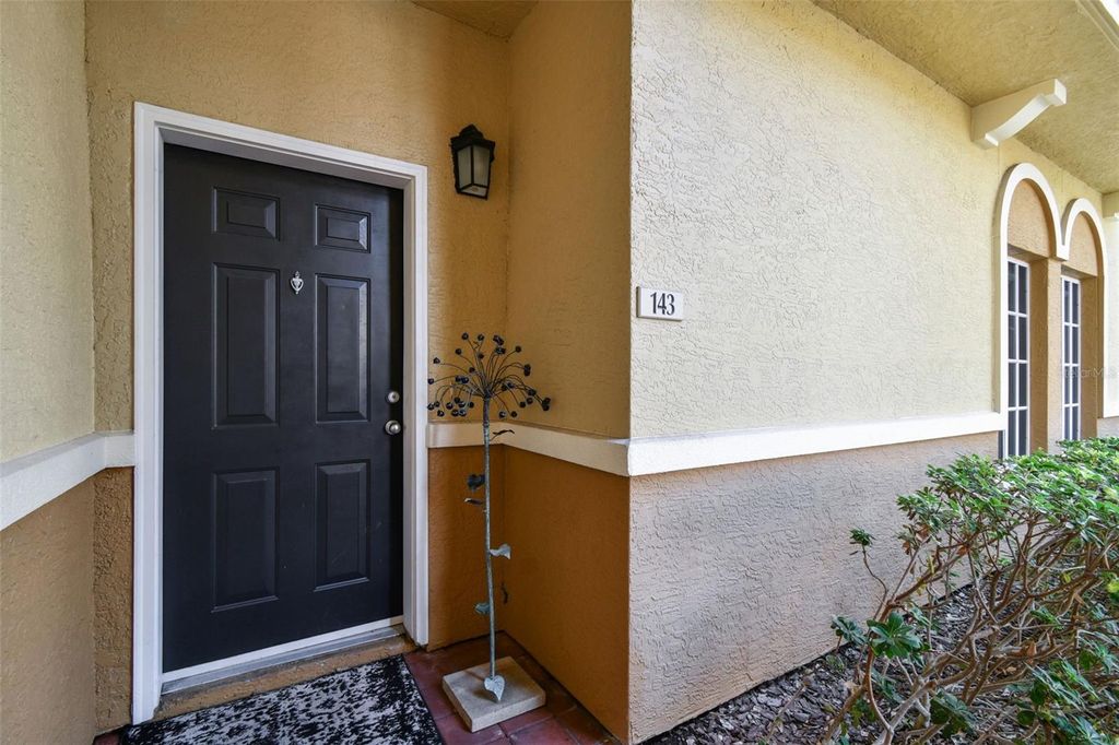 Photo of 143 Grand Beach Place #143, Tampa, FL 33609 (MLS # TB8436989)