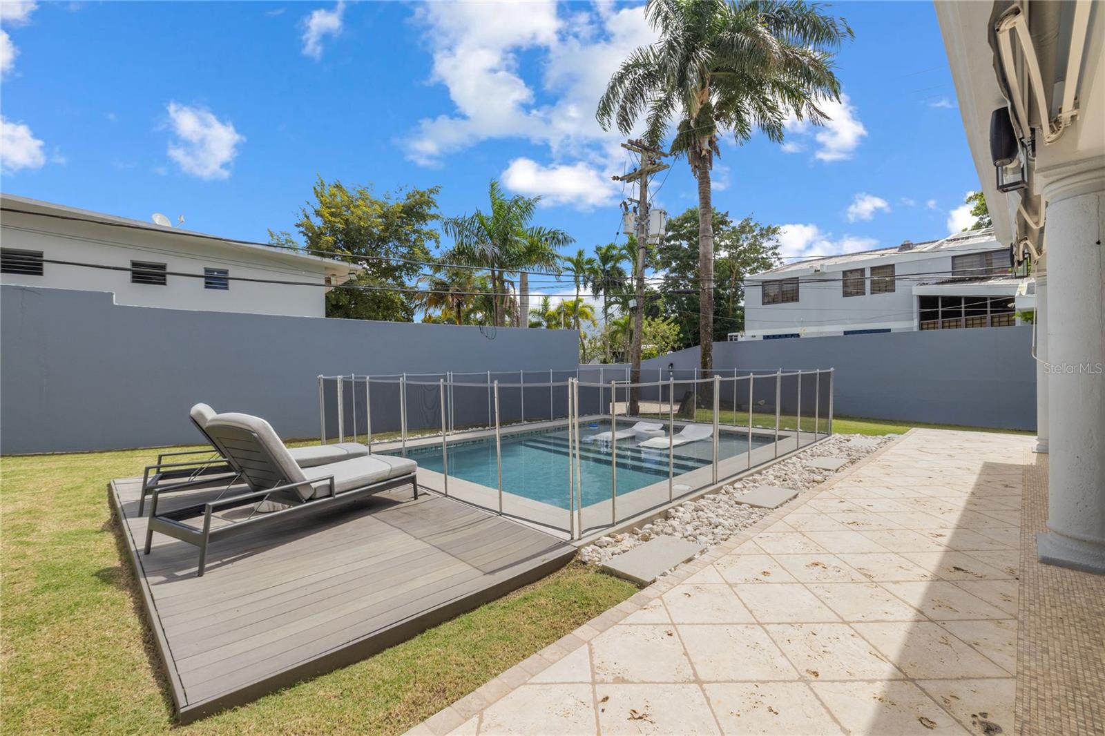GARDEN HILLS NORTE - Residential