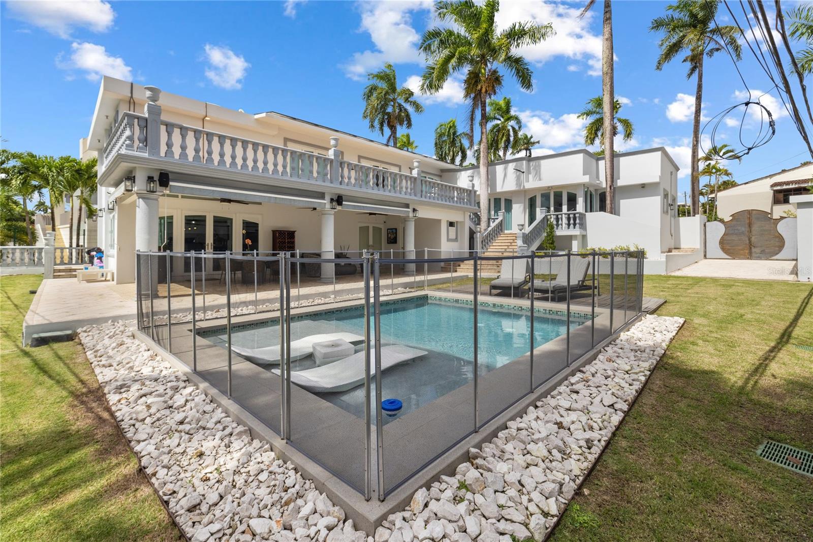GARDEN HILLS NORTE - Residential