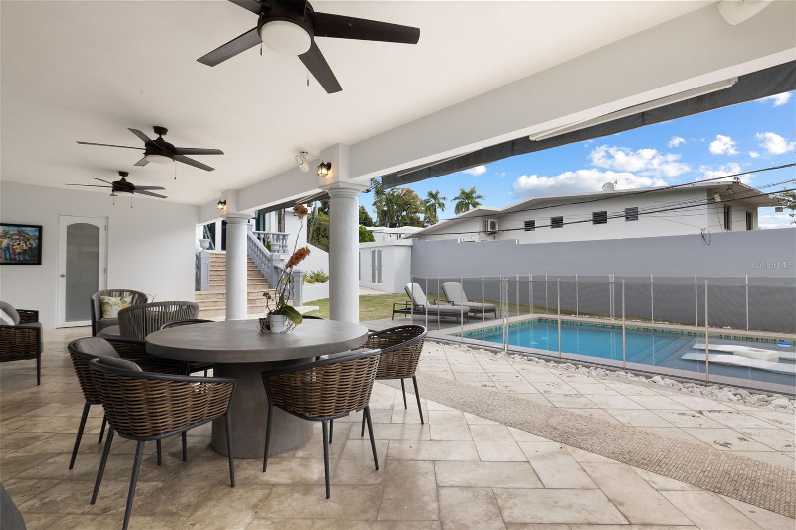 GARDEN HILLS NORTE - Residential