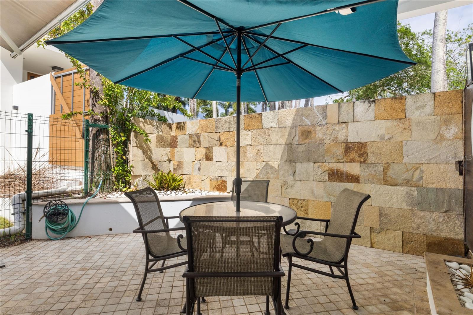 GARDEN HILLS NORTE - Residential