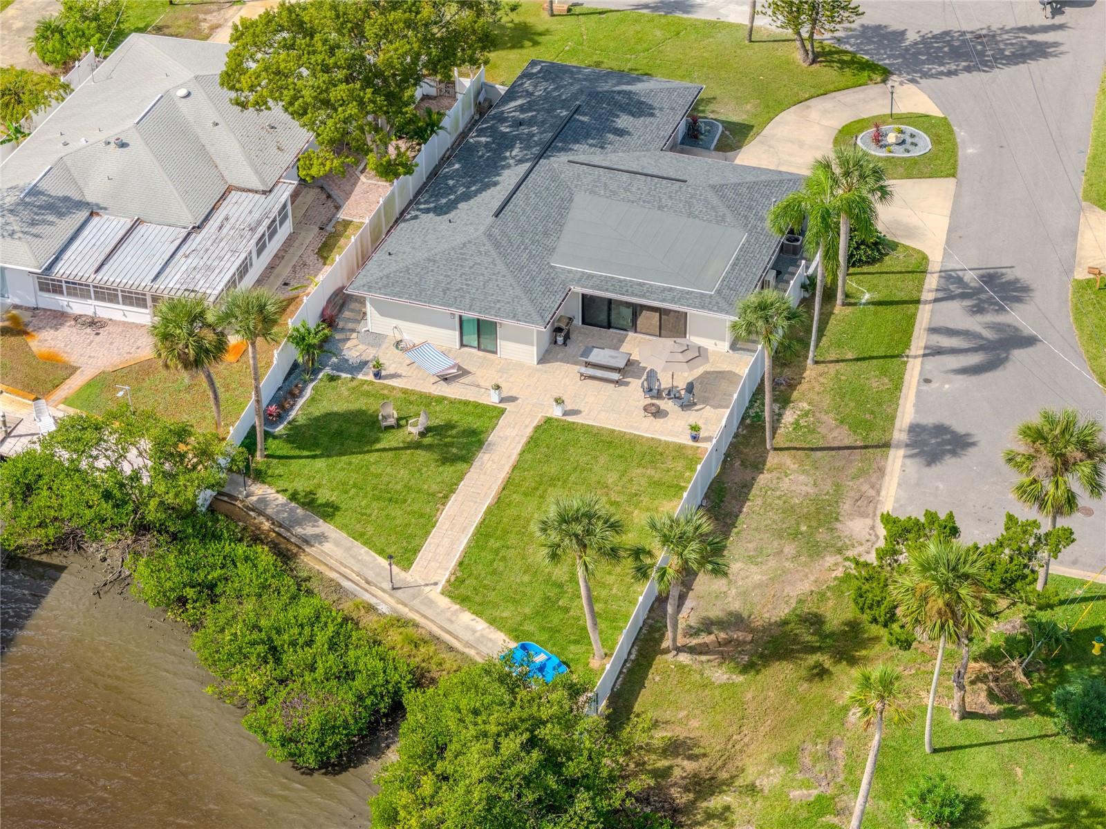 716 PALM CIRCLE DRIVE