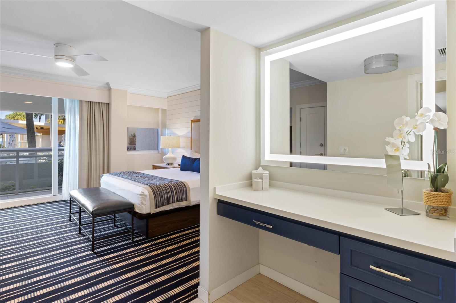 INN ON THE BEACH PH I - Residential