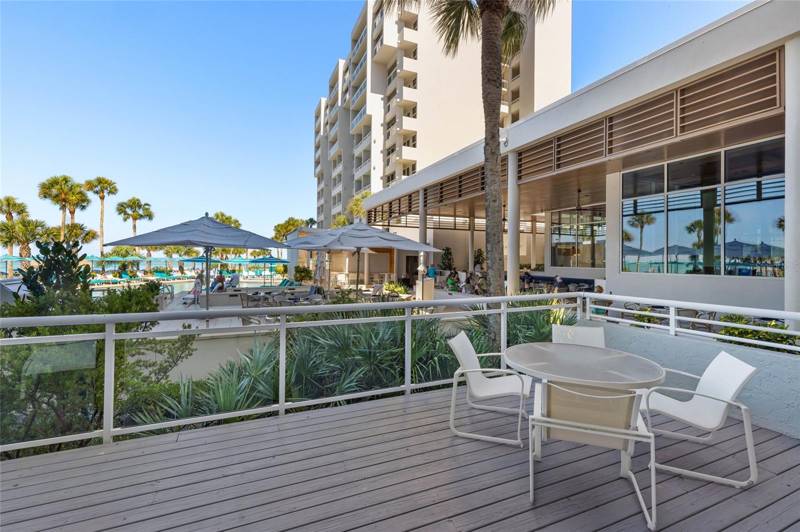 INN ON THE BEACH PH I - Residential