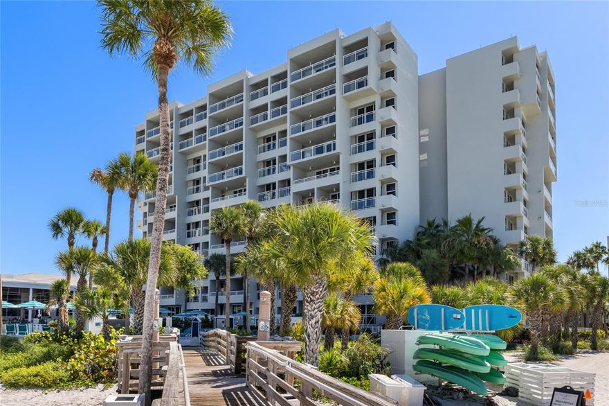 Rare 2BR First-Floor Lockout Unit | Resort at Longboat Key Club
Experience the perfect blend of luxury vacationing and rental income with this rare, first-floor lockout suite overlooking the resort pool and just steps from the beach.
• Versatile Rental Options: Lockout design allows you to rent as a full 2-bedroom suite or a 1-bedroom unit to maximize revenue.
• Prime Location: First-floor convenience with an oversized deck, steps away from the beach, pool bar, and restaurants.
• World-Class Amenities: Access to 45 holes of golf, 21 tennis courts, 5 restaurants, a luxury spa, fitness center, and a bayside marina.
Perfect for families seeking a premium getaway with built-in investment potential.