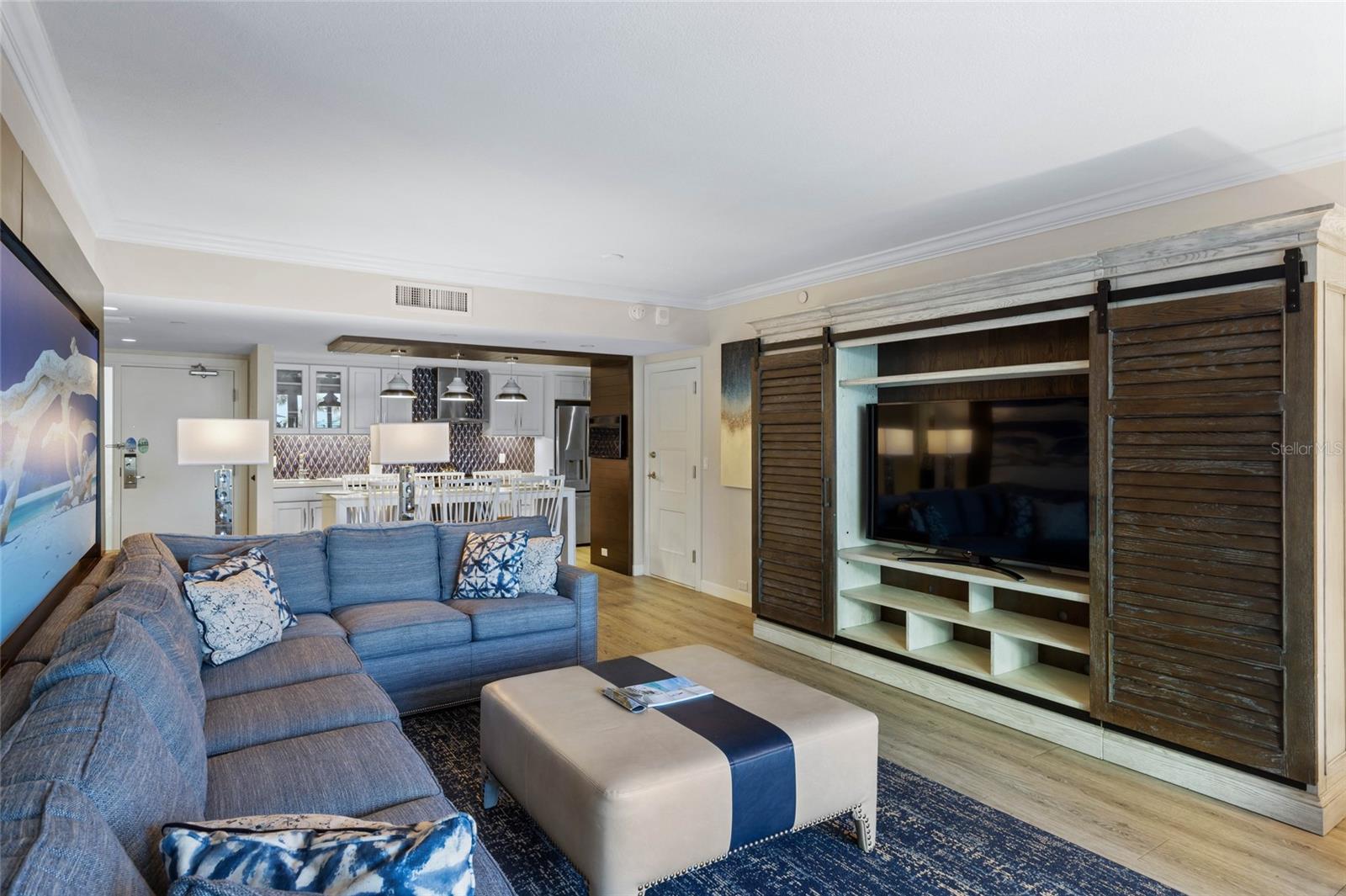 INN ON THE BEACH PH I - Residential