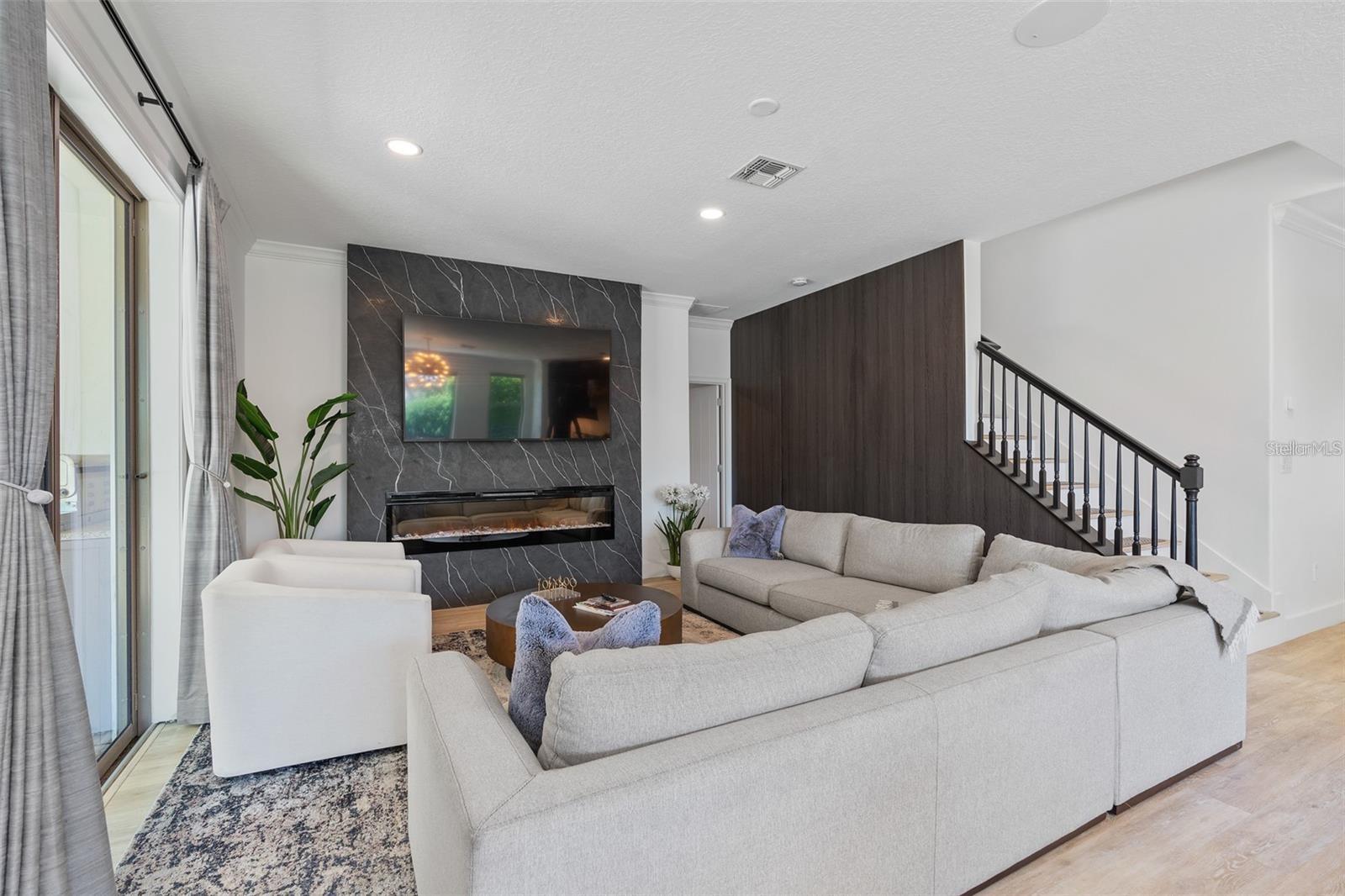 HOLDEN COVE - Residential