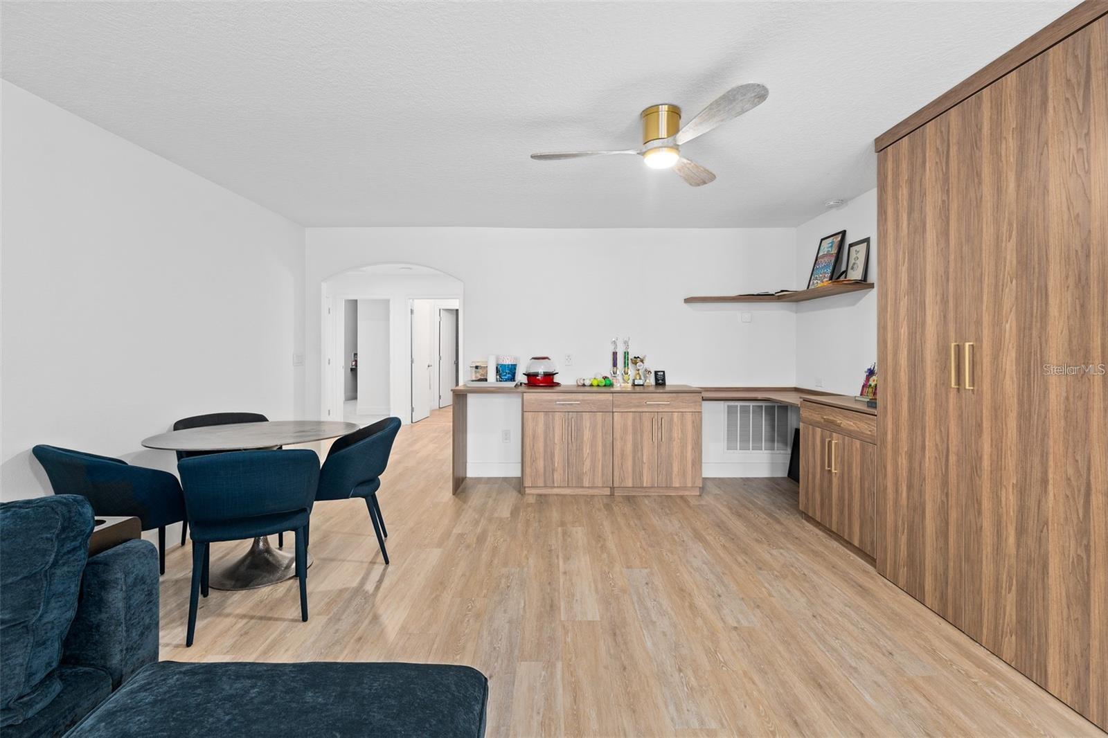 HOLDEN COVE - Residential