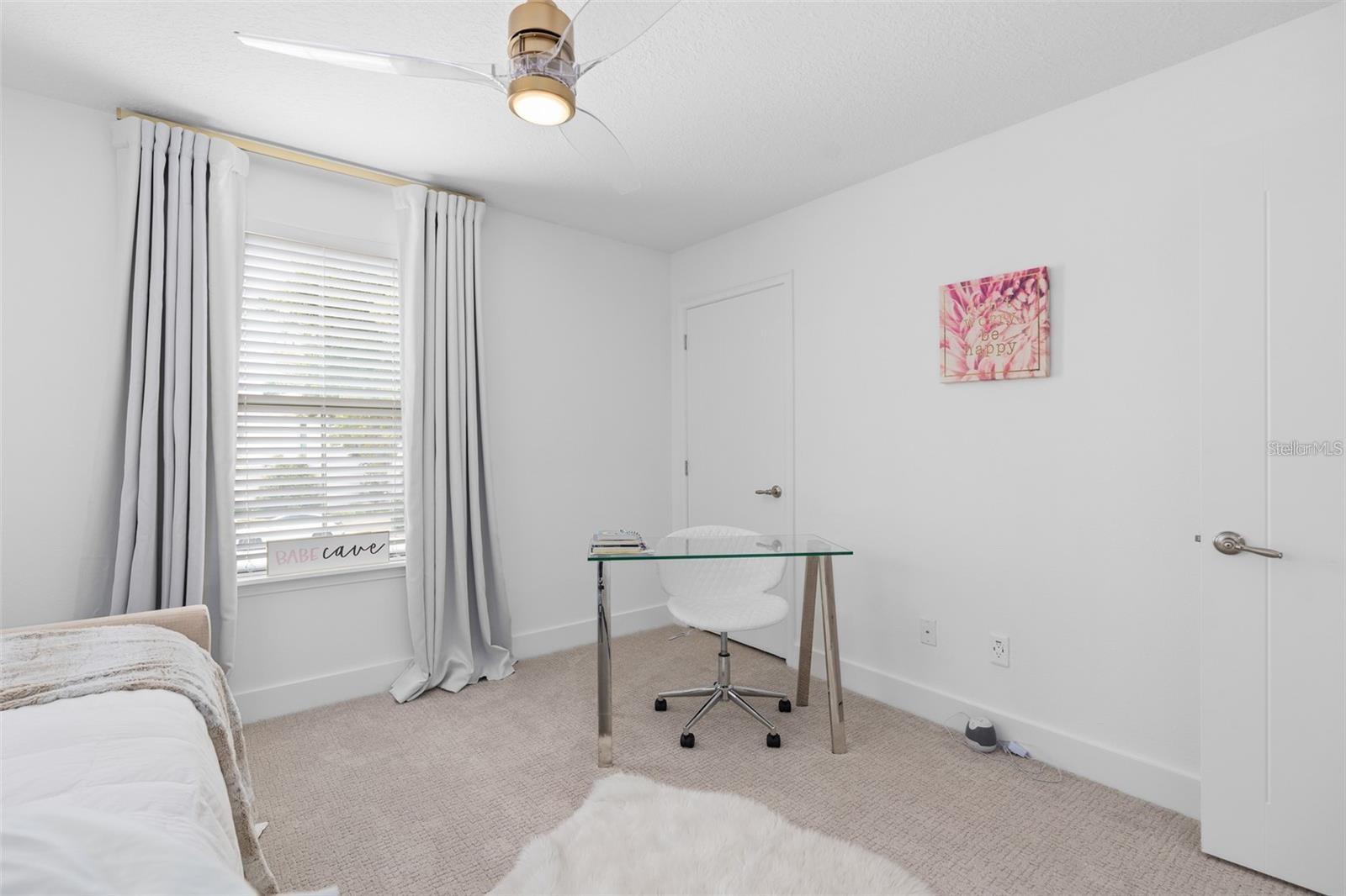 HOLDEN COVE - Residential