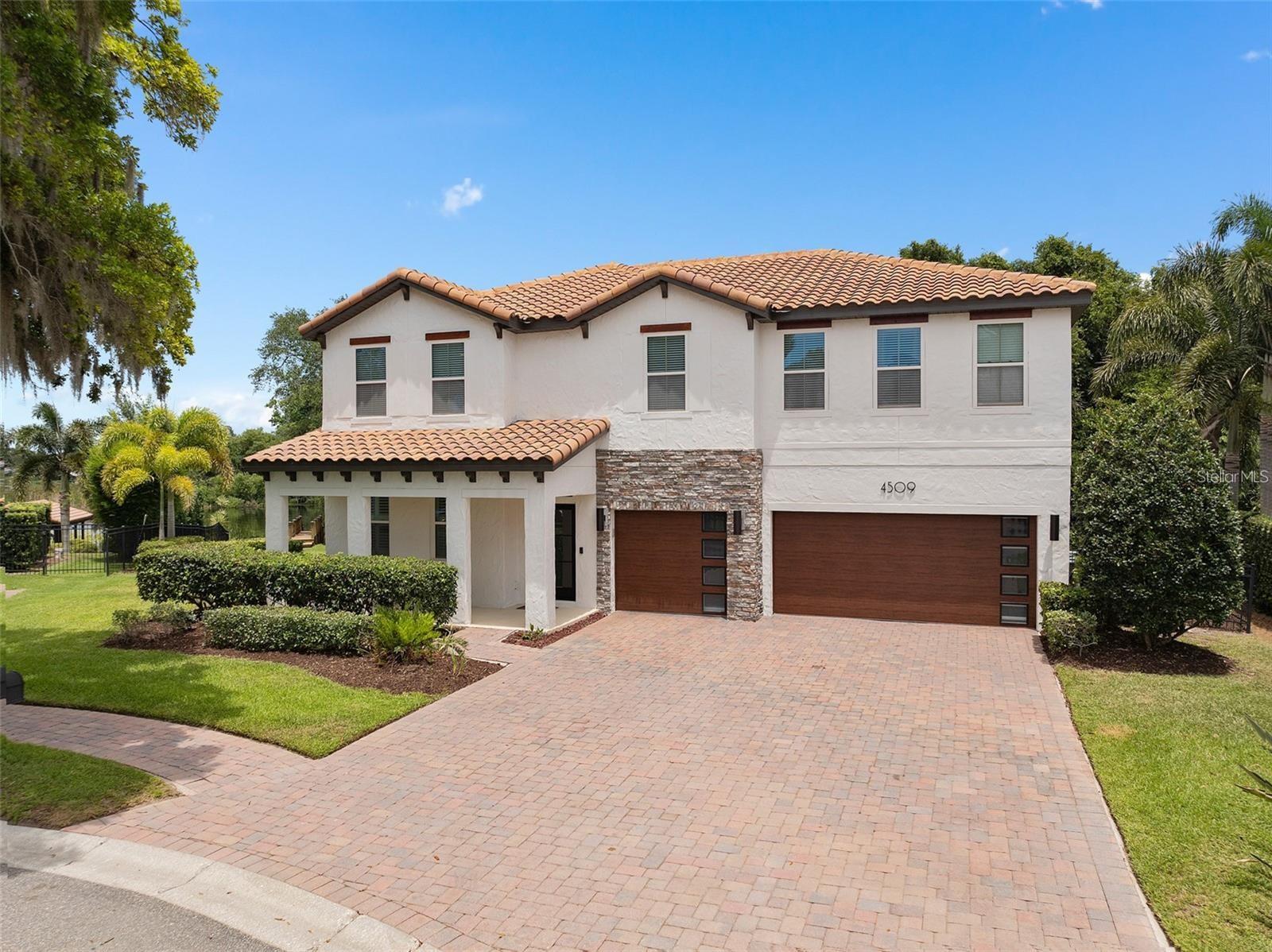 HOLDEN COVE - Residential