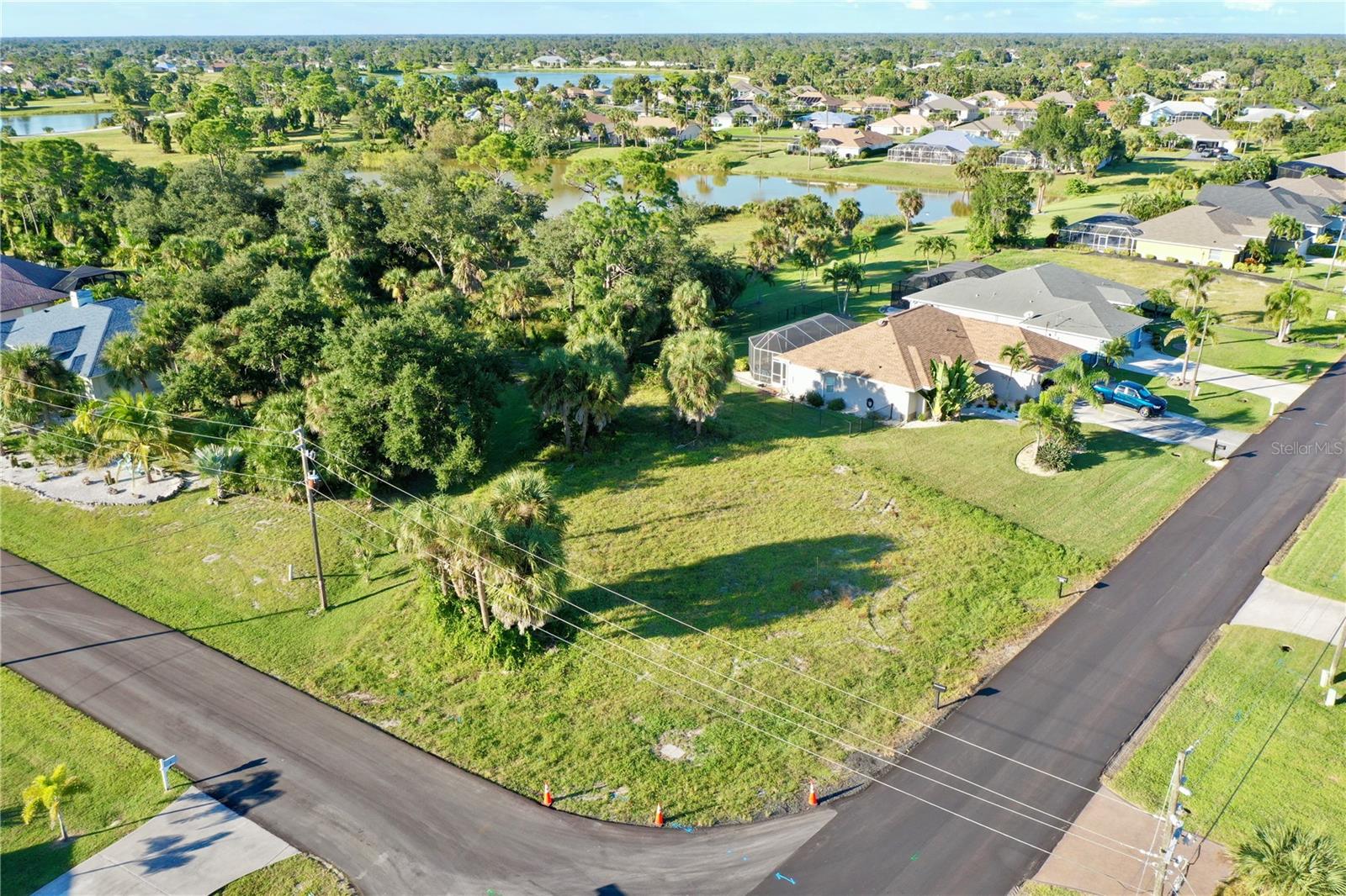 ROTONDA WEST BROADMOOR - Land