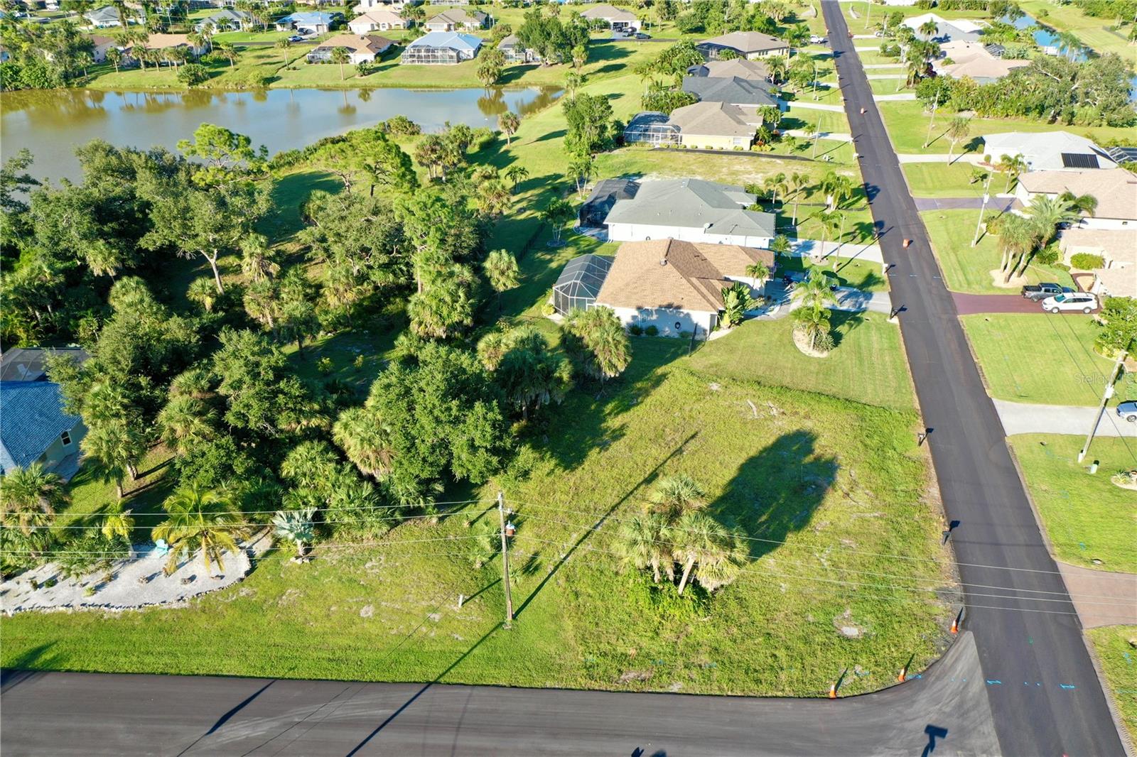 ROTONDA WEST BROADMOOR - Land