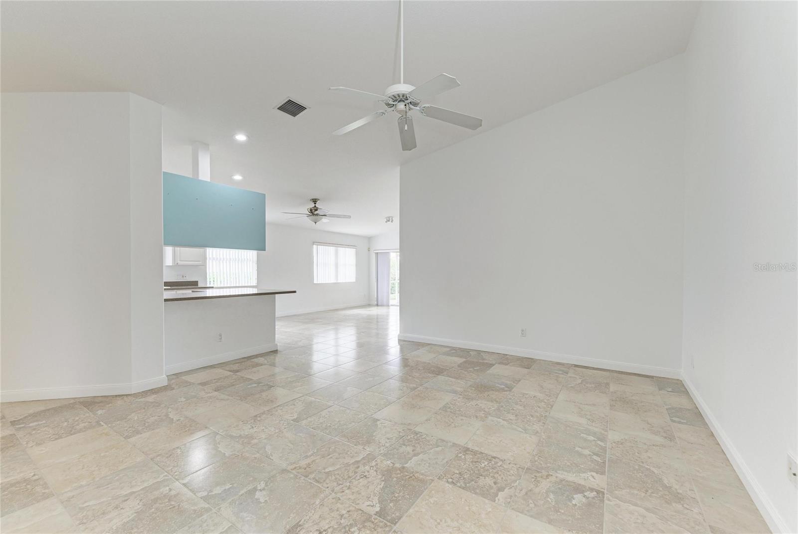 ISLANDWALK/WEST VLGS PH 1A - Residential