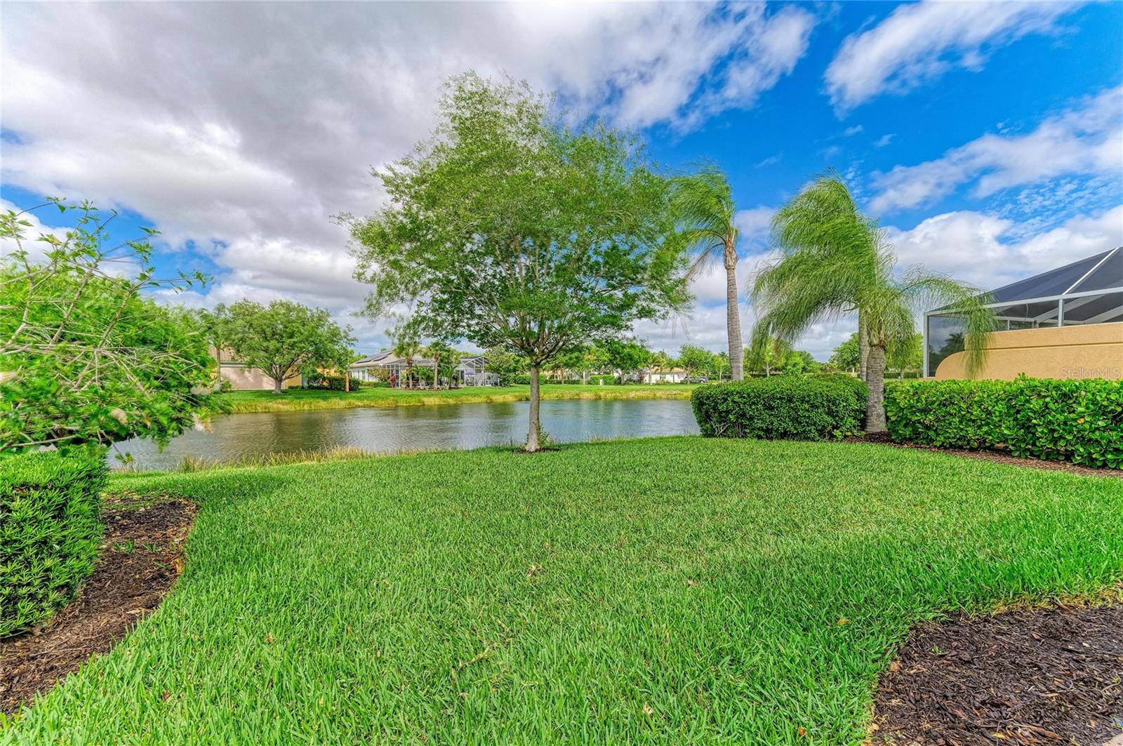 ISLANDWALK/WEST VLGS PH 1A - Residential