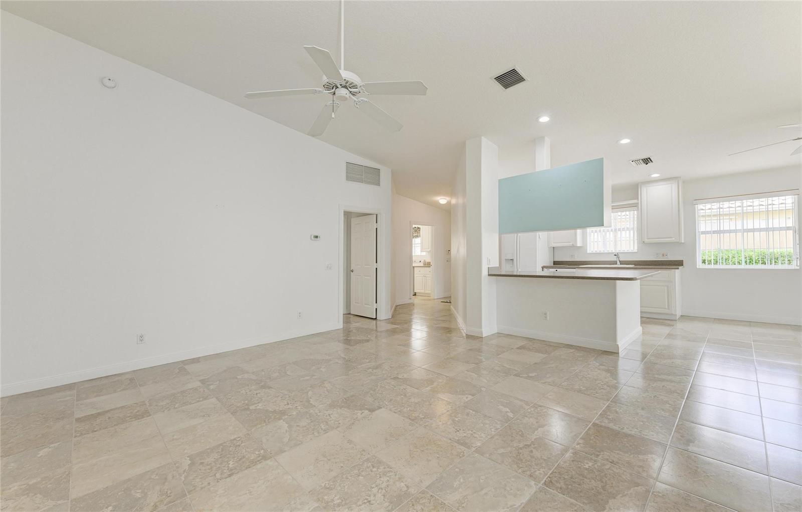 ISLANDWALK/WEST VLGS PH 1A - Residential