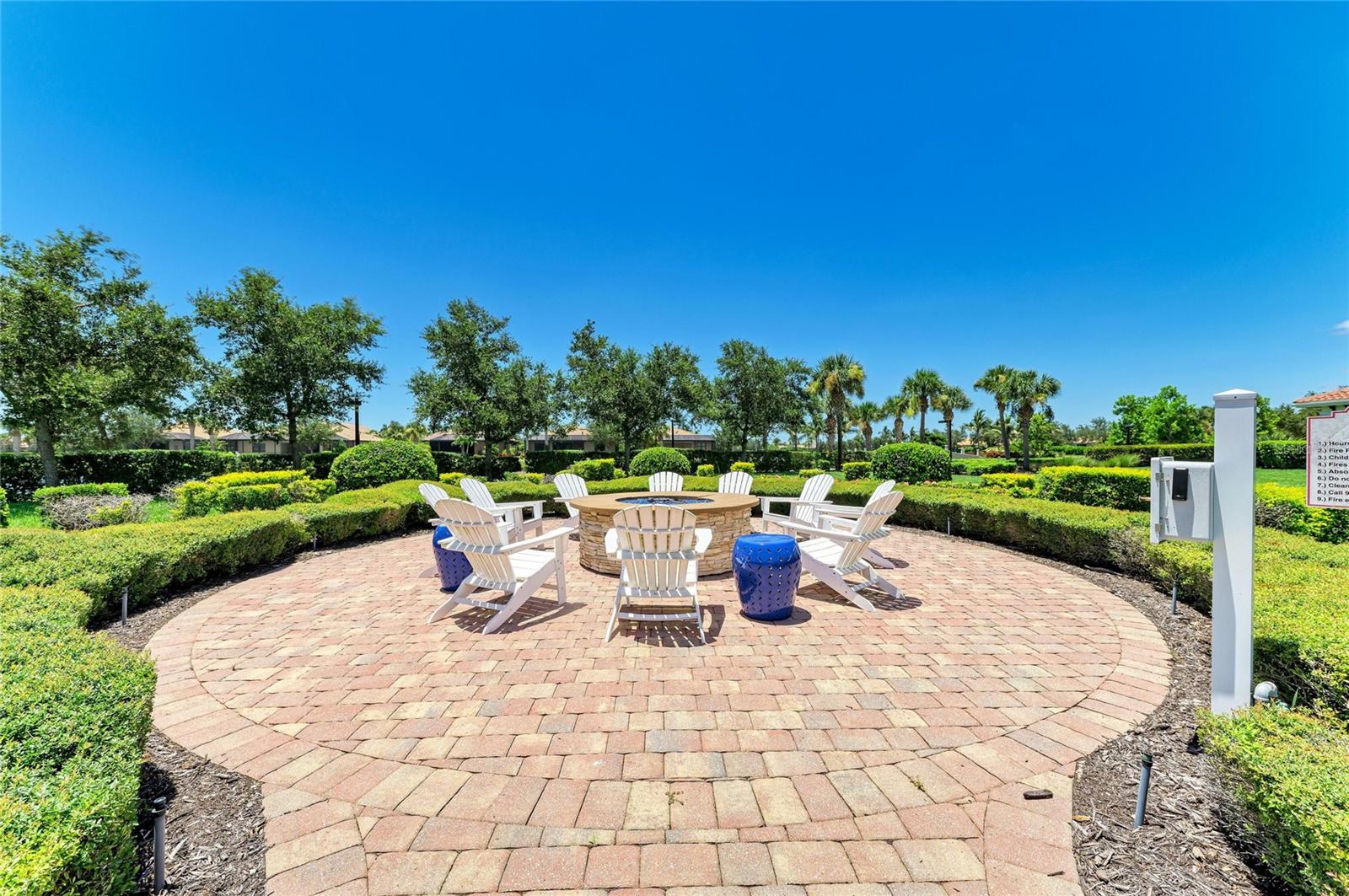 ISLANDWALK/WEST VLGS PH 1A - Residential