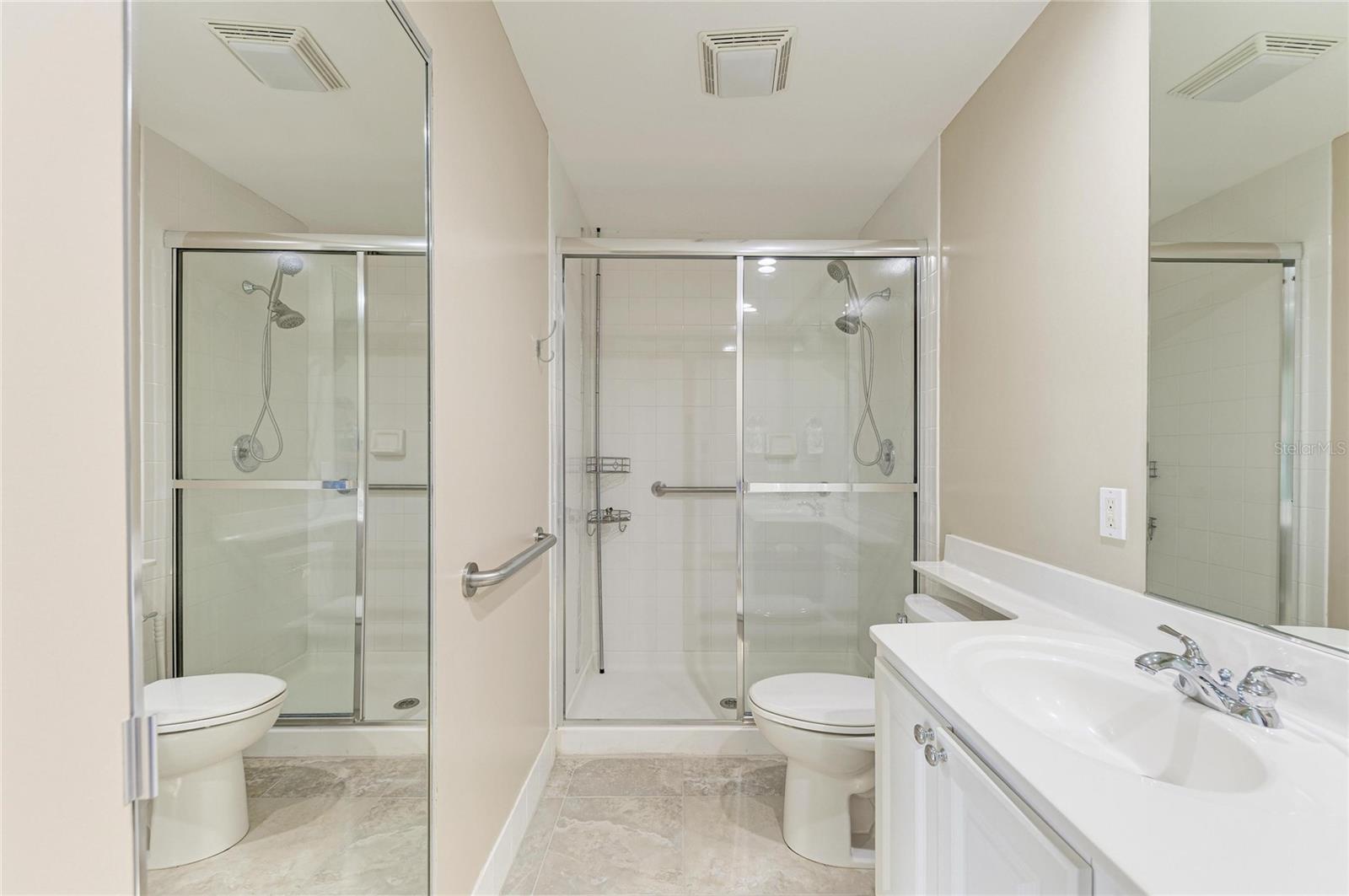 ISLANDWALK/WEST VLGS PH 1A - Residential