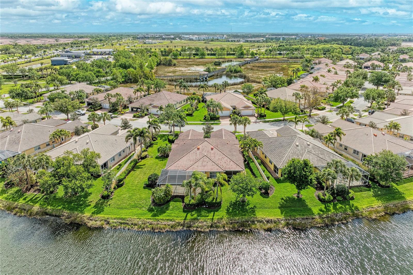 ISLANDWALK/WEST VLGS PH 1A - Residential