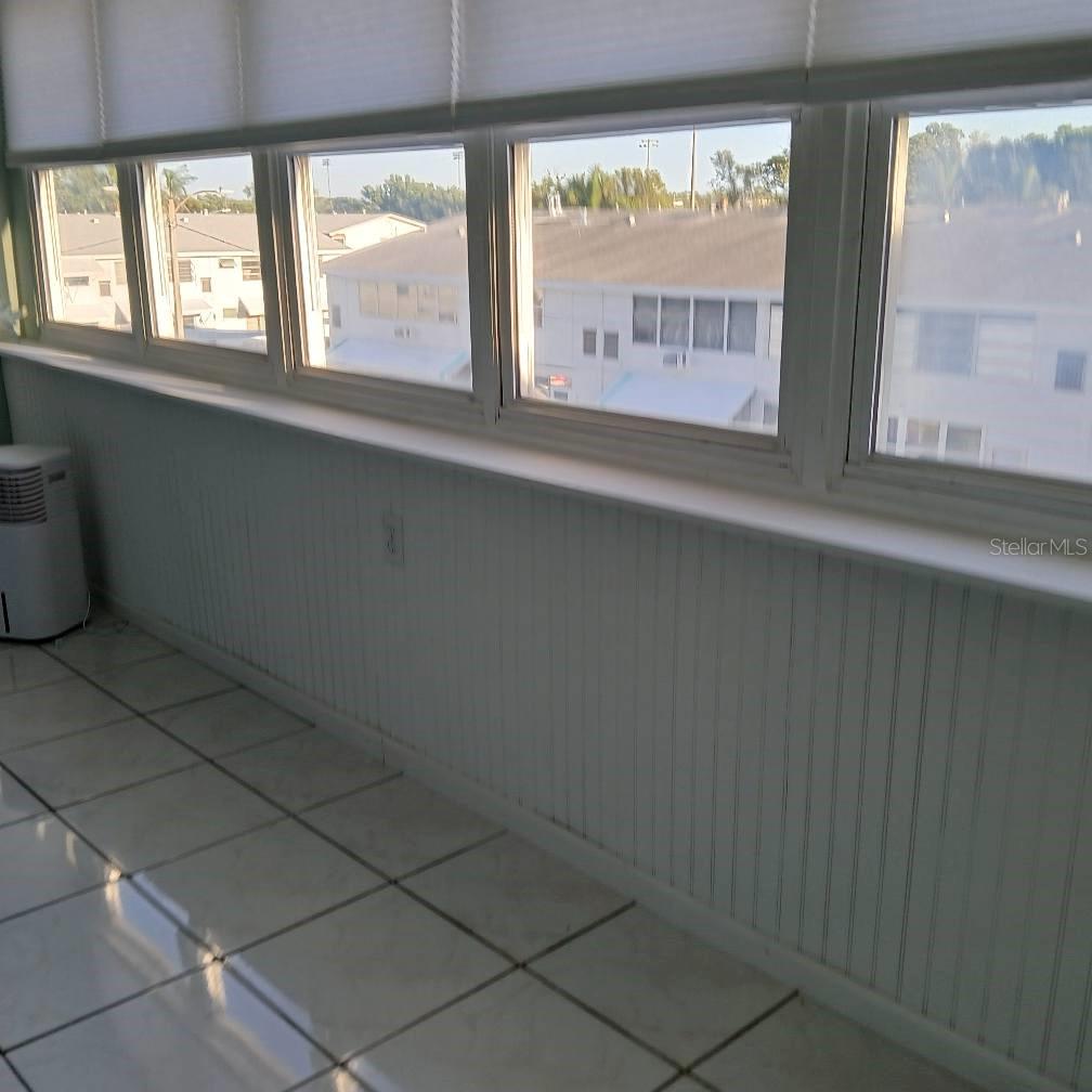 TOWN APTS CONDO - Residential