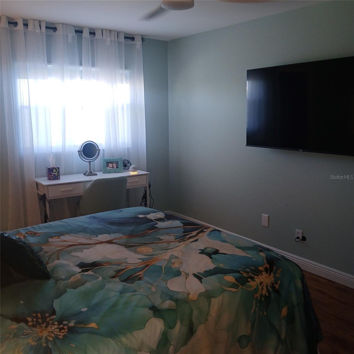 TOWN APTS CONDO - Residential