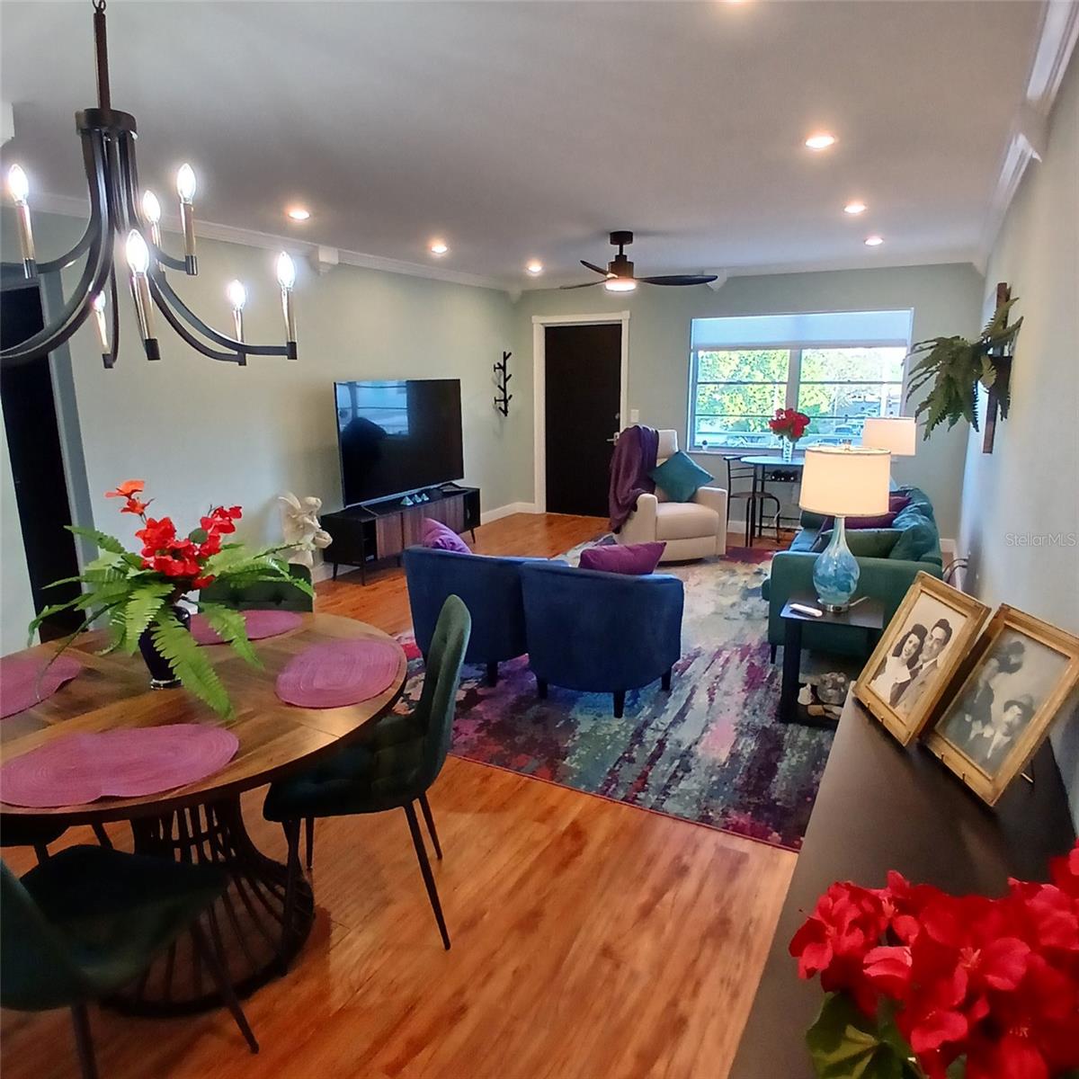 TOWN APTS CONDO - Residential
