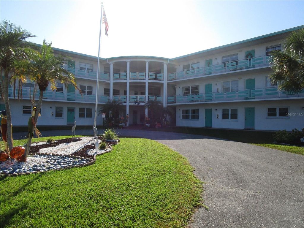 Photo of 1900 59th Avenue N #312, St Petersburg, FL 33714 (MLS # TB8440735)