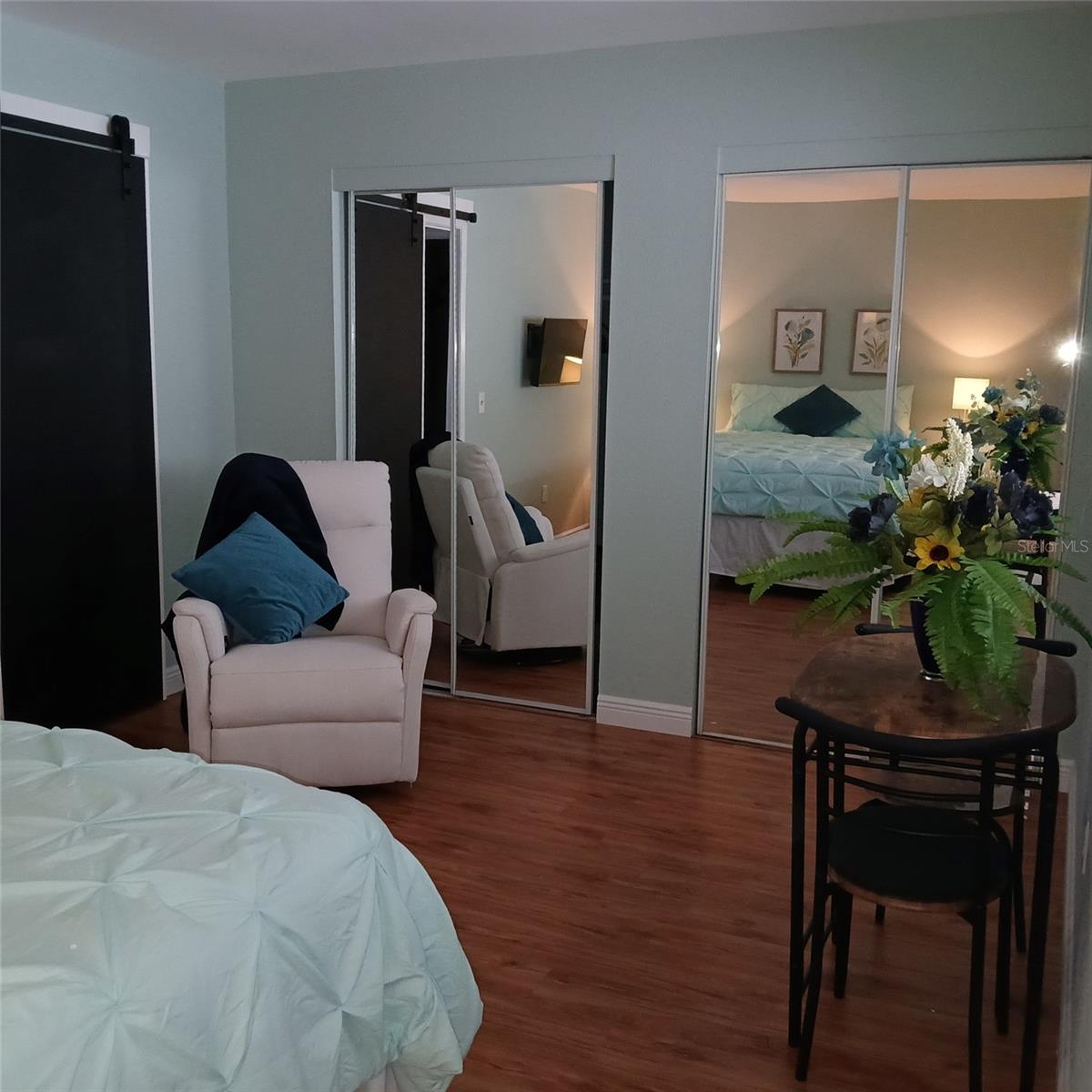 TOWN APTS CONDO - Residential