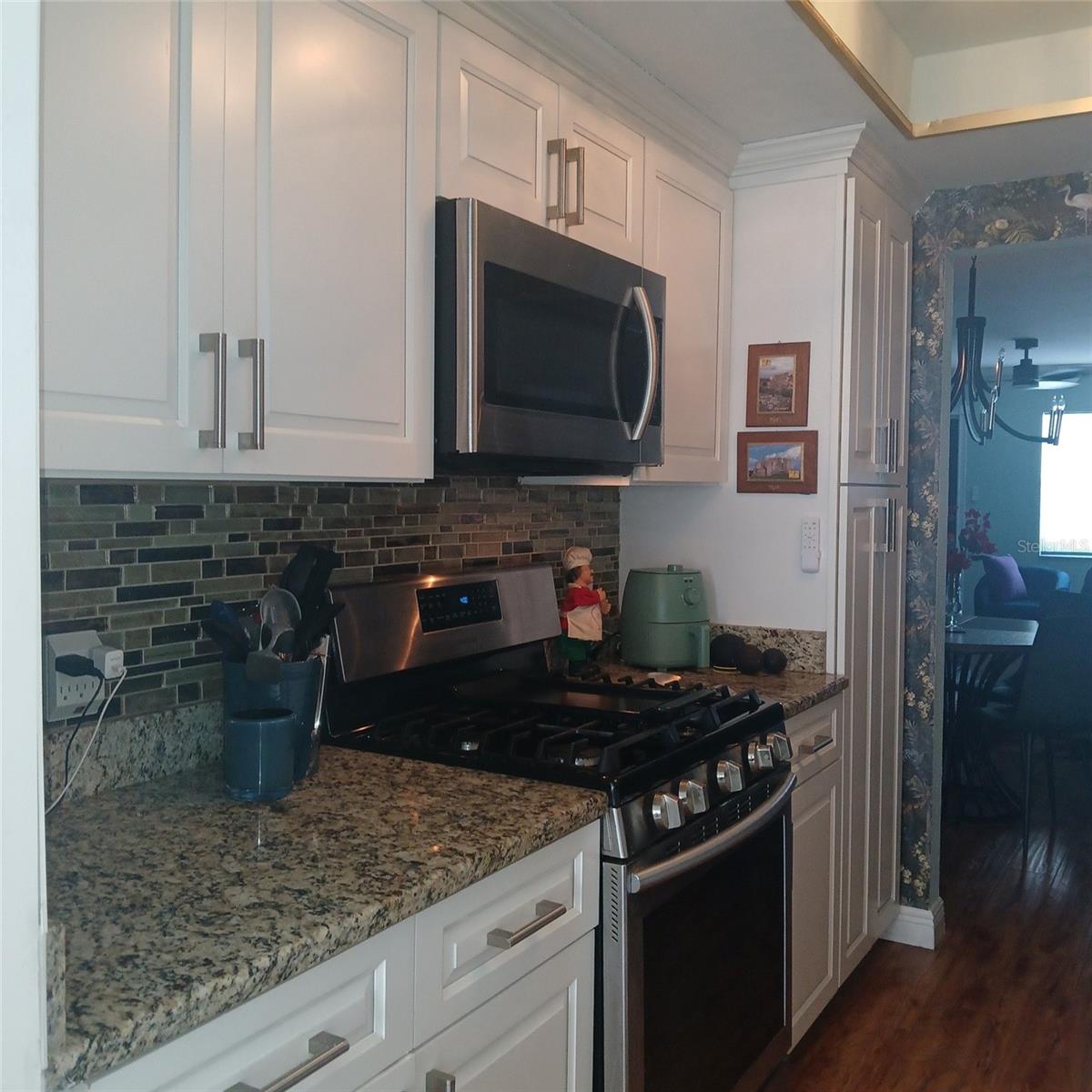 TOWN APTS CONDO - Residential