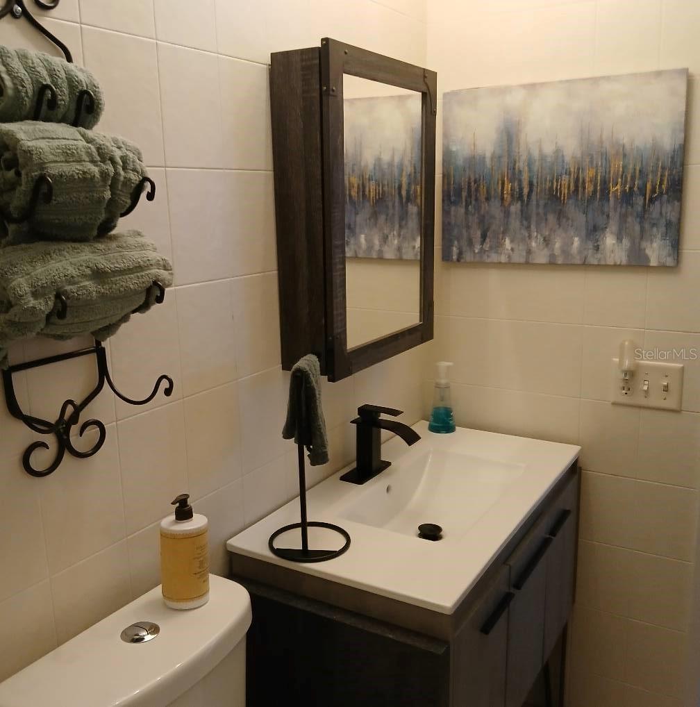 TOWN APTS CONDO - Residential